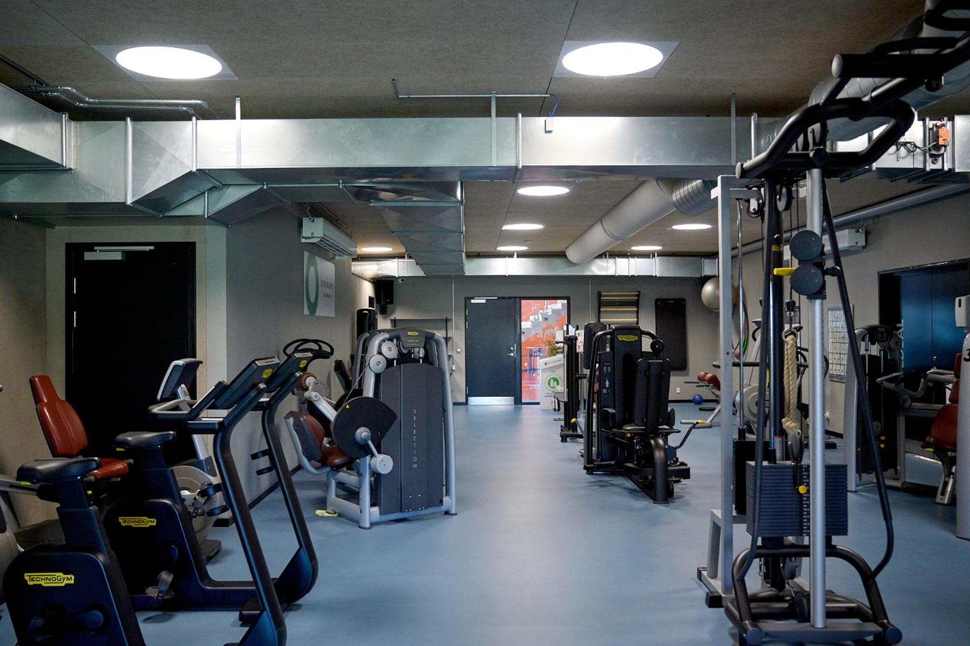 Hostal Spektrum & *